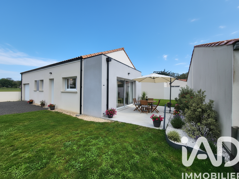 Vente Maison/villa 4 pièces — photo 1
