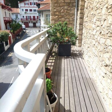 Appartement 4 pièces 1299000 €