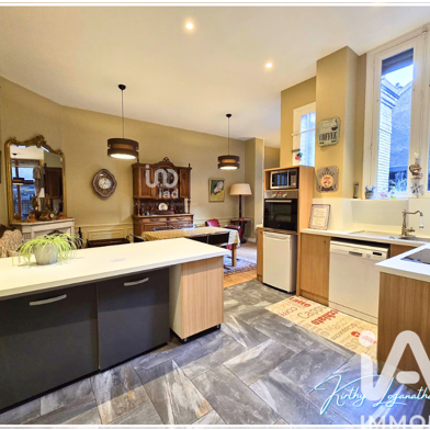 Appartement 7 pièces 698000 €