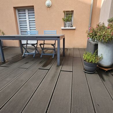 Appartement 4 pièces 220000 €