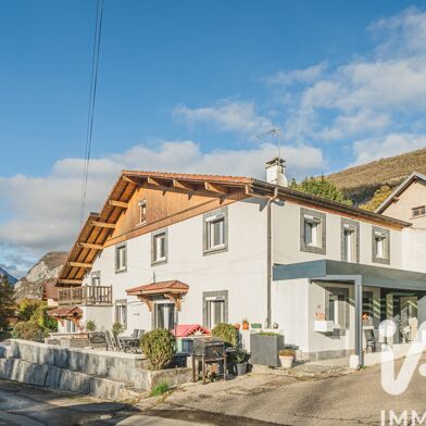 Maison 5 pièces 669000 €