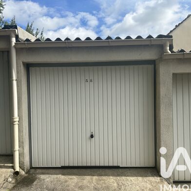 Garage  19500 €