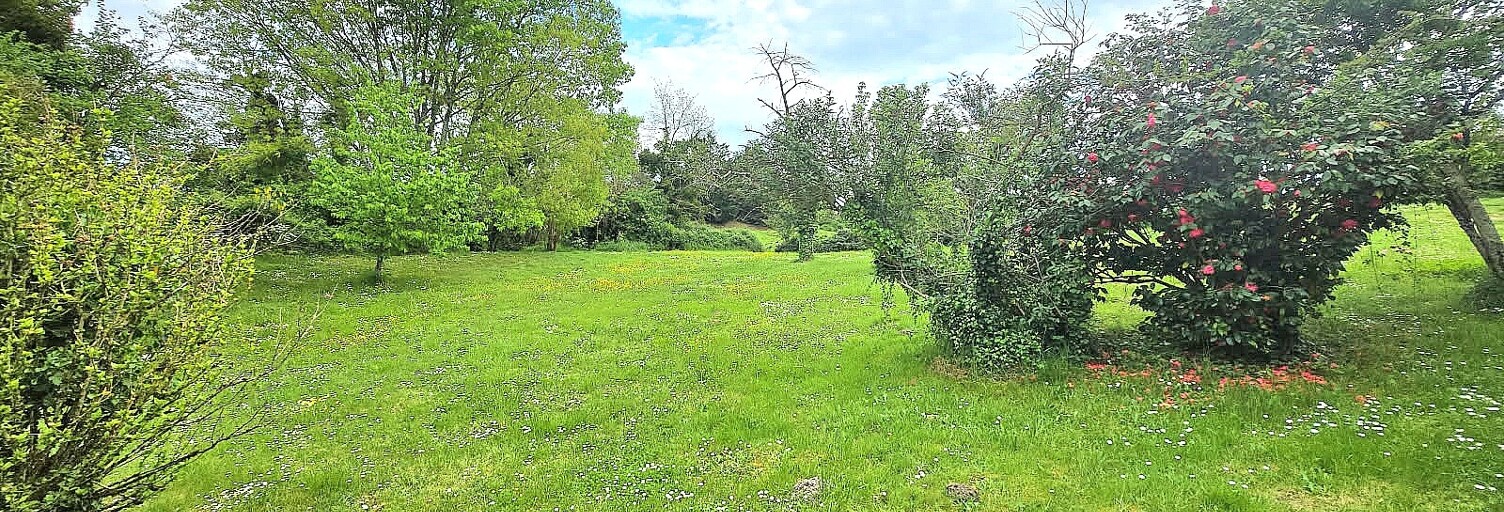 Terrain  2590 m² à vendre à Saint-Pierre-de-Mons (33210)