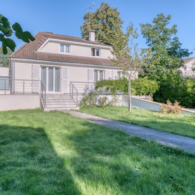 Maison 7 pièces 599000 €