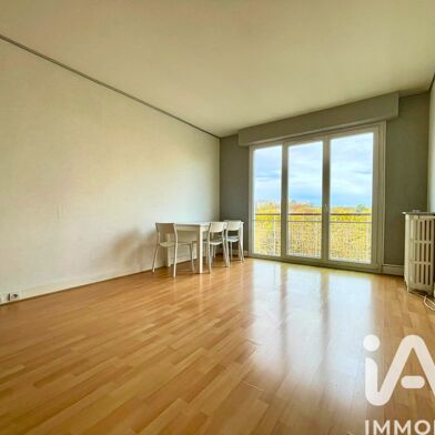 Appartement 3 pièces 135000 €