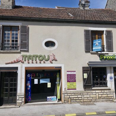 Maison 8 pièces 48000 €