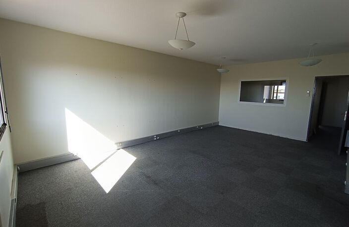 Bureaux Aucamville 179.61 m2 — photo 3