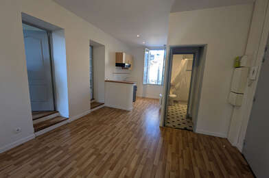 Appartement 3 pièces 690 €