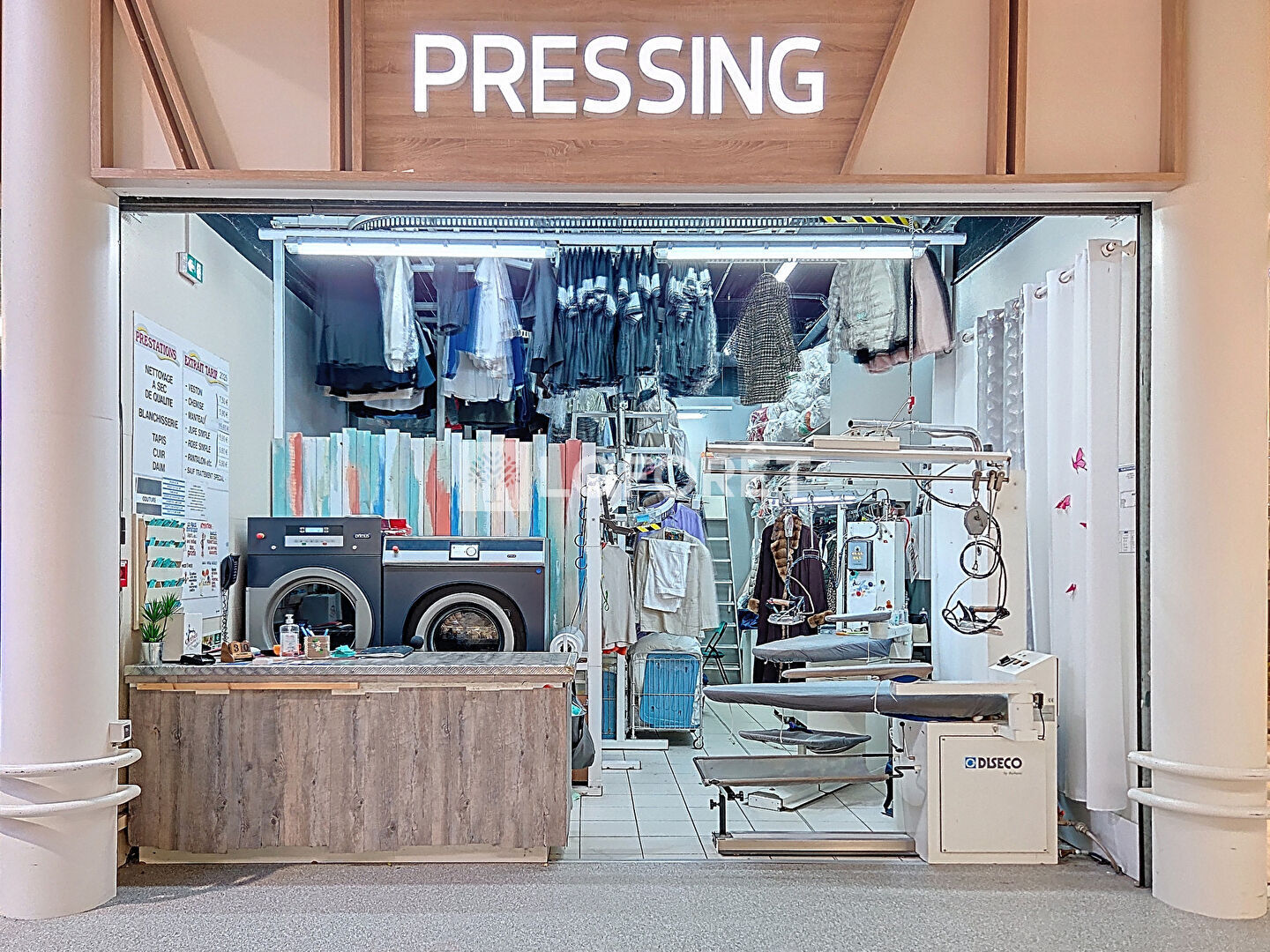 Local commercial  T2 à vendre Orthez 64300