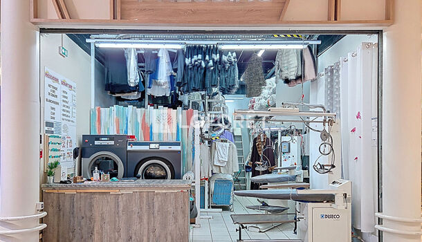 Local commercial 2 pièces  à vendre Orthez 64300