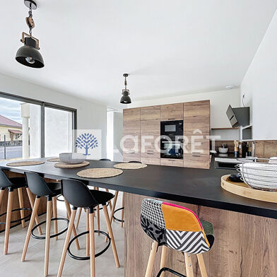 Maison 4 pièces 520000 €