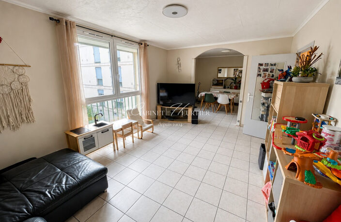 CHAMP SUR DRAC Appartement T5 spacieux — photo 4