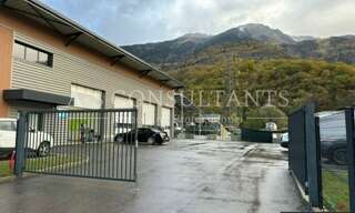 Local industriel  456 m² à louer à La Bâthie (73540)