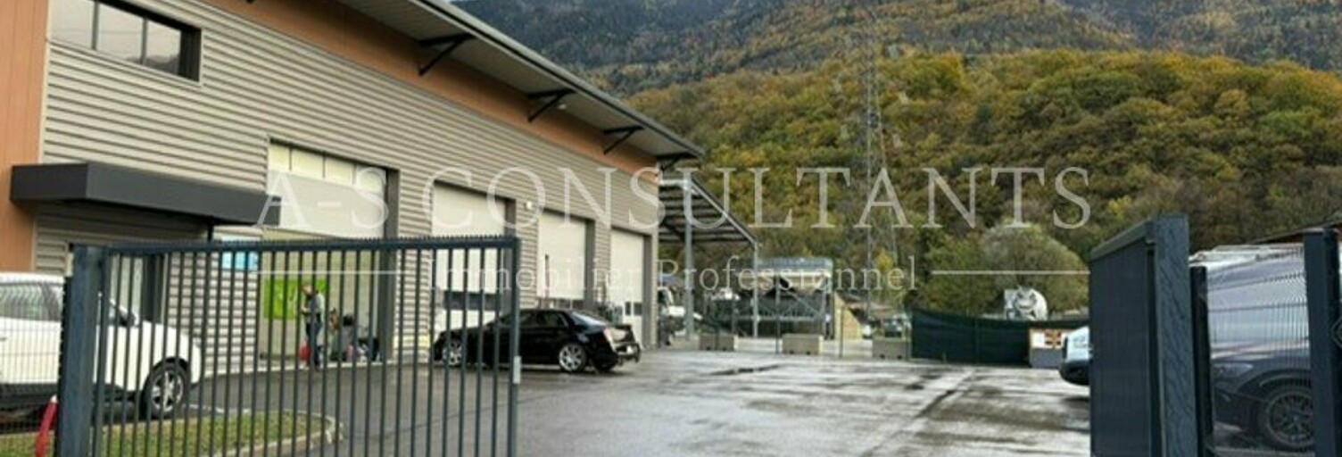 Local industriel  456 m² à louer à La Bâthie (73540)