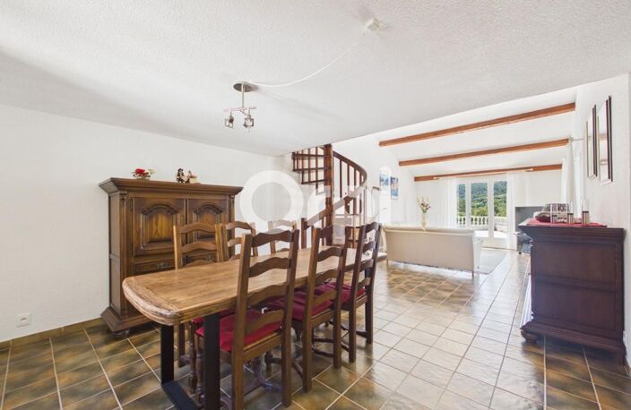 MAISON INDIVIDUELLE - PLAIN PIED - PISCINE - ESTEREL - 4 CH — photo 4