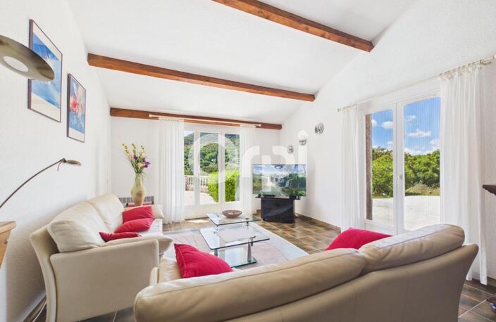 MAISON INDIVIDUELLE - PLAIN PIED - PISCINE - ESTEREL - 4 CH — photo 5