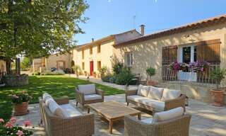 Maison 8 Pièces 272 m² à vendre à Salon-de-Provence (13300)
