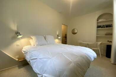 Local industriel  880000 €