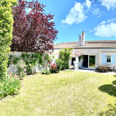 Maison 5 pièces 879900 €