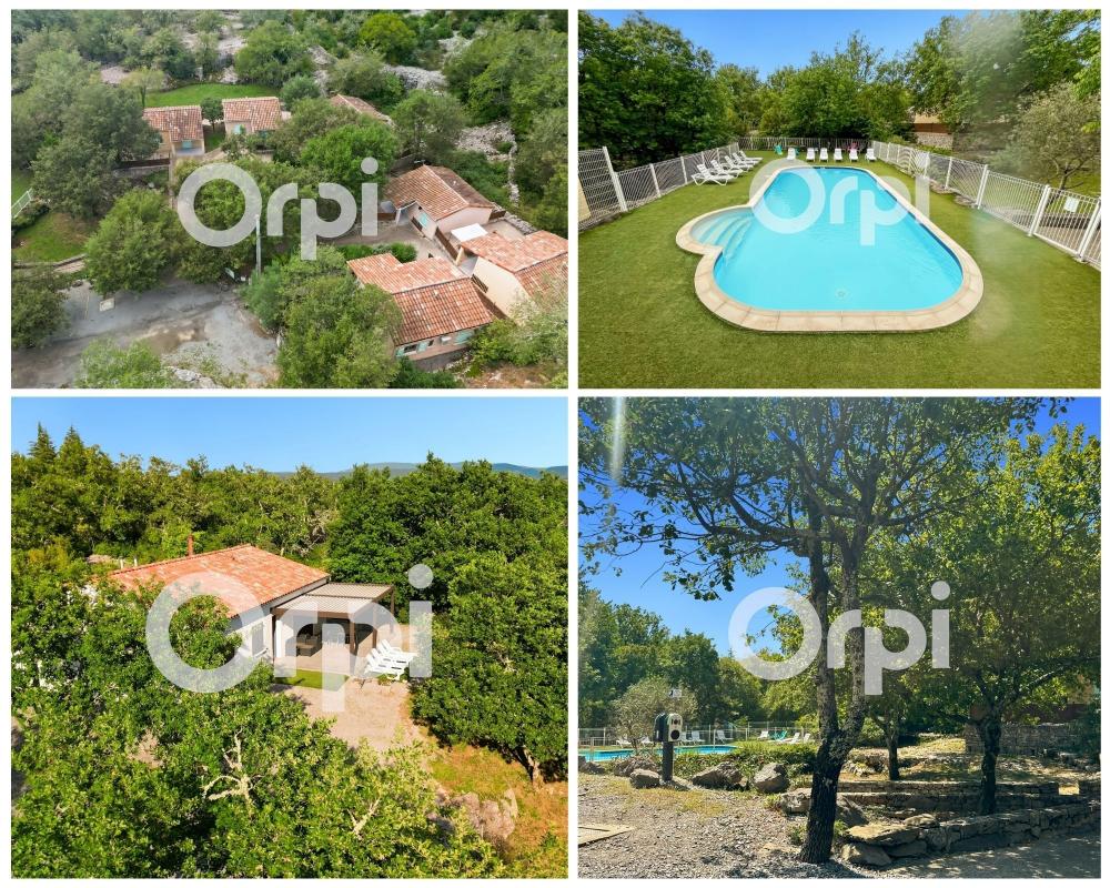 Villa / Maison  T22 à vendre Saint-Alban-Auriolles 07120
