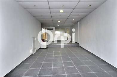 Commerce  130000 €