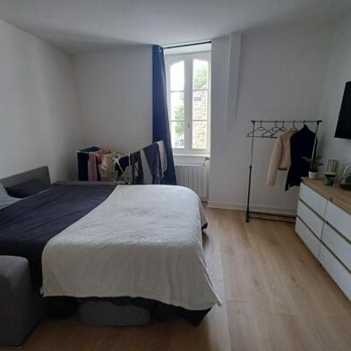 Appartement 1 pièces 450 €