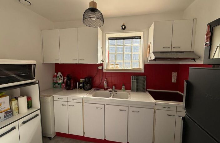 Appartement  Bon état - Vendu Meublé - Centre ville — photo 5