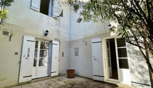 Villa / Maison 6 pièces  à vendre Saintes 17100