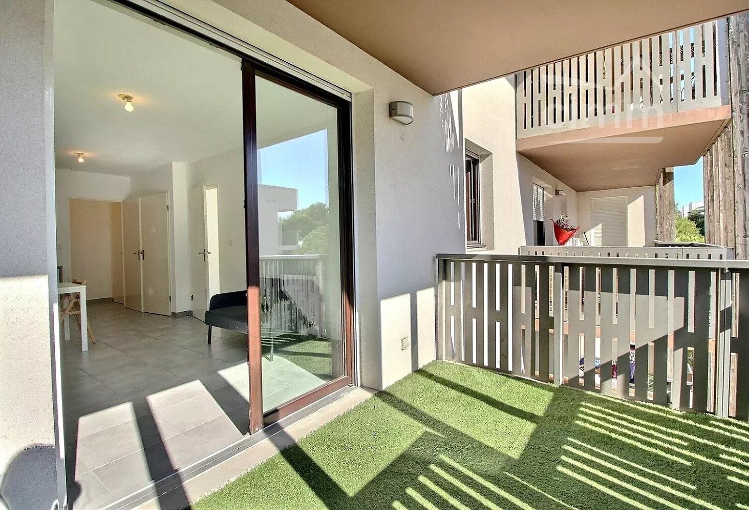 T2 de 41 m² avec balcon 8 m² et parking — photo 1