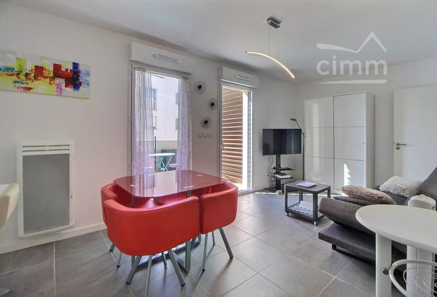 MONTPELLIER, Ovalie, Studio de 28m² avec balcon et parking. — photo 1