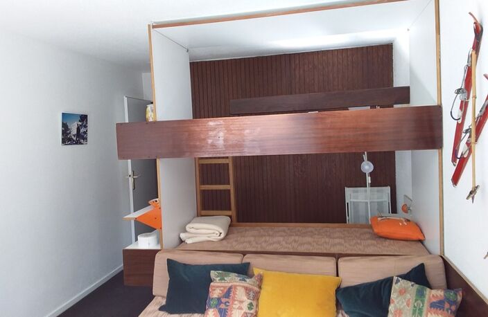 Appartement à vendre 2 pièces LA MONGIE (65) avec un balcon, 2 celliers, 2 casiers à ski, et un Parking extérieur — photo 2