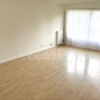 Appartement 4 pièces 107000 €