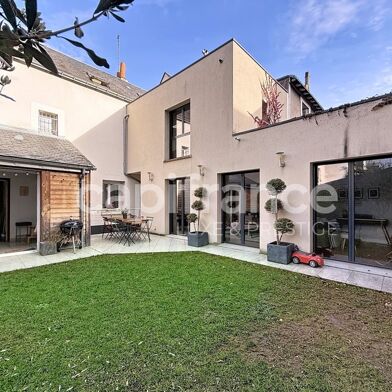 Maison 7 pièces 599000 €