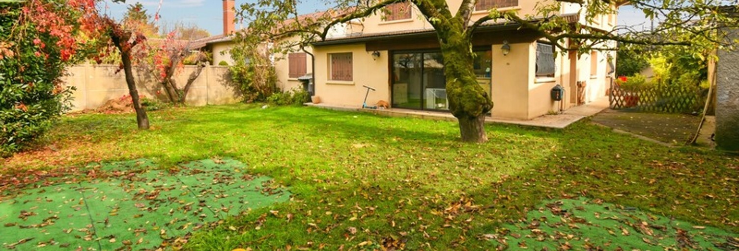 Maison 8 Pièces 200 m² à vendre à Villeurbanne (69100)