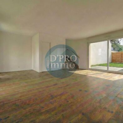 Maison 4 pièces 221600 €