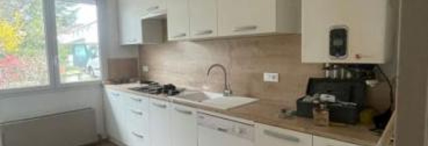 Maison 6 Pièces 135 m² à louer à Varennes-Vauzelles (58640)