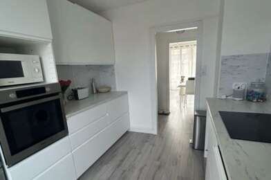 Appartement 3 pièces 730 €