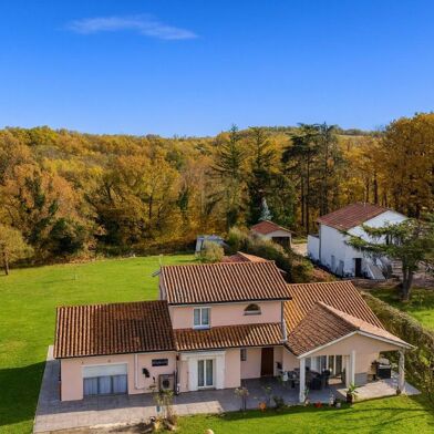 Maison 8 pièces 750000 €