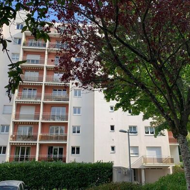 Appartement 4 pièces 950 €