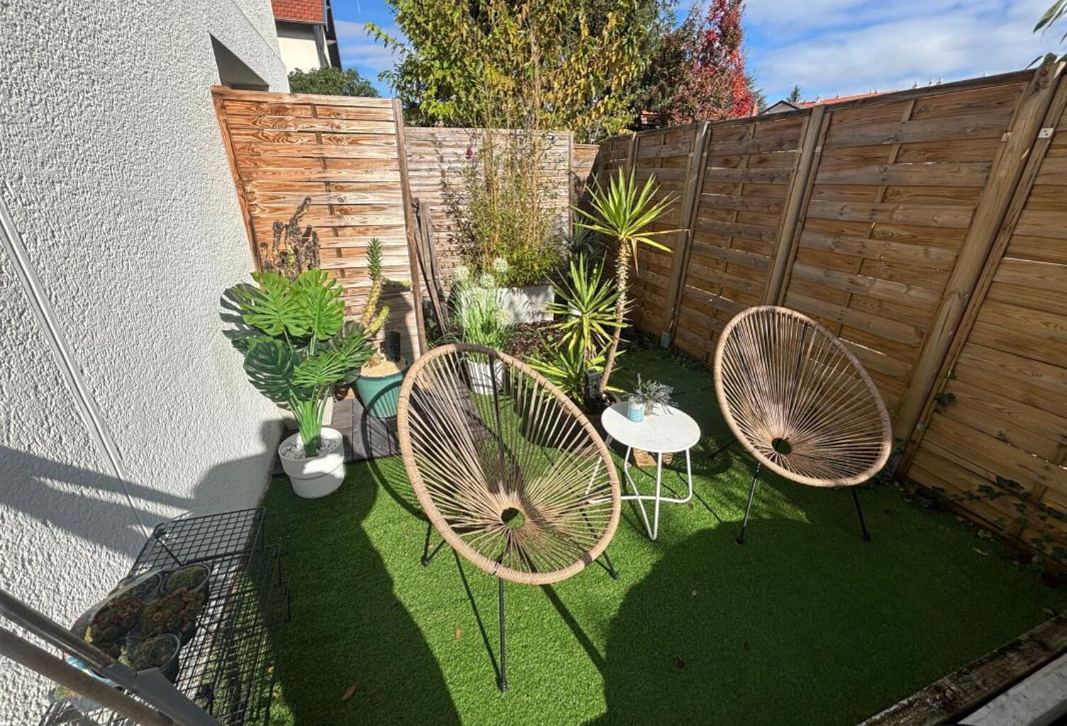 T1 esprit maison avec jardin privatif – Montchat à 100 m – Idéal investisseur / secteur hôpitaux — photo 1