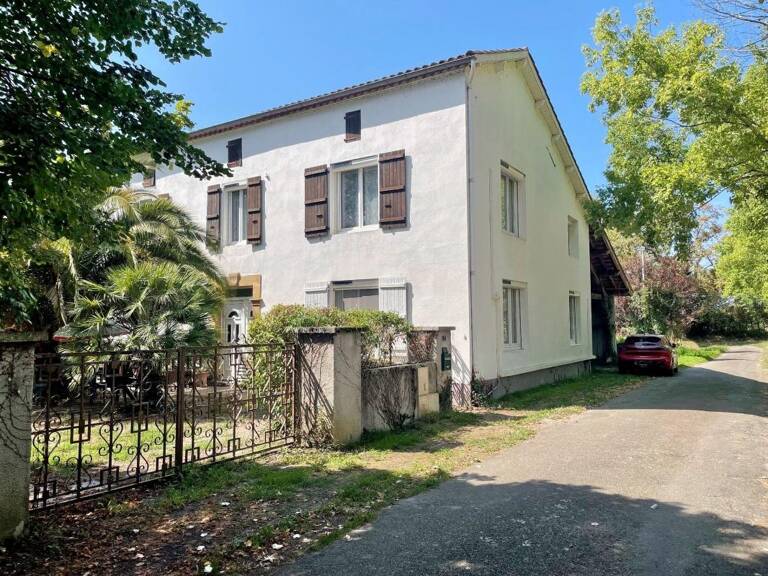 Maison de caractère 200m² avec jardin — photo 1