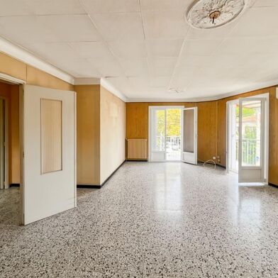 Appartement 4 pièces 210000 €
