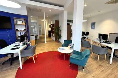 Commerce  766500 €