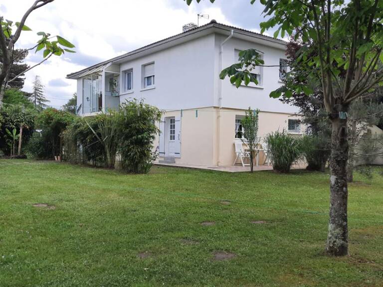 maison d'habitation + investissement locatif ou regroupement familial — photo 1