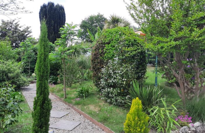 maison d'habitation + investissement locatif ou regroupement familial — photo 5