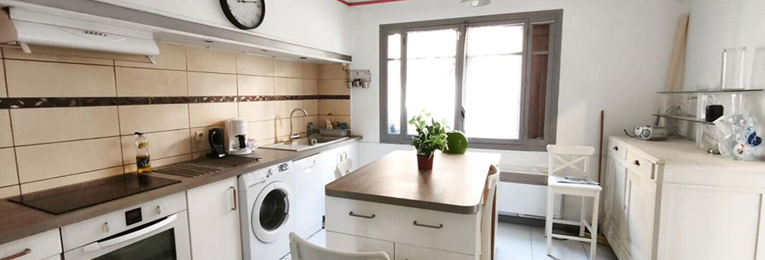 Maison 5 Pièces 111 m² à vendre à Roquefort-des-Corbières (11540)