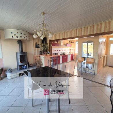 Maison 8 pièces 245500 €