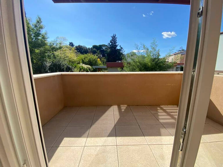Appartement avec terrasse + garage fermé dans résidence récente ! — photo 1
