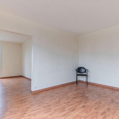 Appartement 4 pièces 165000 €