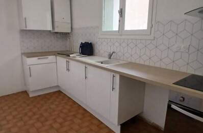 Vente appartement trois pièces en 1er étage/2 coeur de ville de Béziers — photo du bien